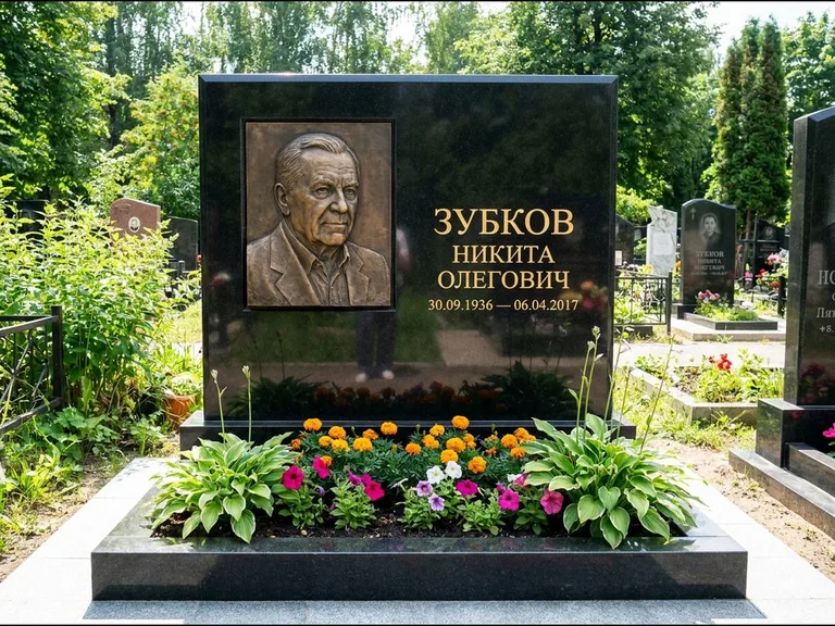 Памятник с барельефом — выполненная работа 19 в Тольятти