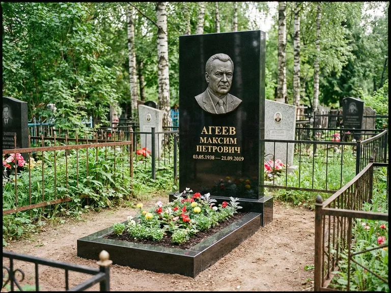 Памятник с барельефом — выполненная работа 1 в Тольятти