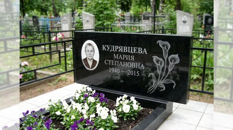 Памятник с гравировкой калл — выполненная работа «Кудрявцева» в Тольятти