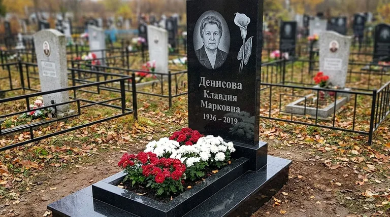 Памятник с гравировкой калл — выполненная работа «Денисова» в Тольятти