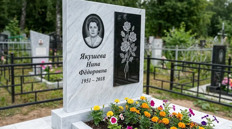 Памятник с гравировкой роз — выполненная работа «Якушева» в Тольятти