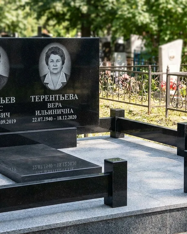 Премиум памятник под ключ с золочёной гравировкой в Тольятти