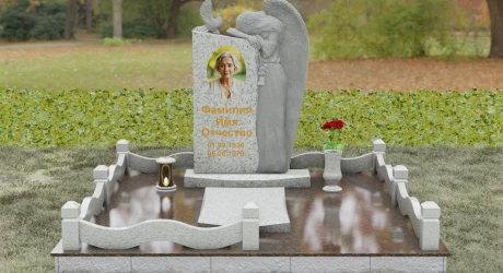 Памятник с ангелом и цветником в комплекте