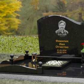 Гранитный вертикальный памятник светский - П155