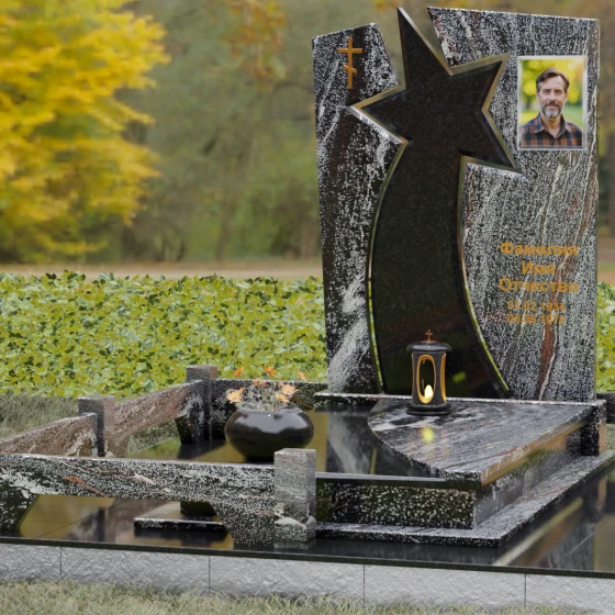 Мемориальный ансамбль со звездой и православным крестом, гранит амфиболит, вид 4