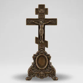 Литой крест на постаменте — КРЛ020